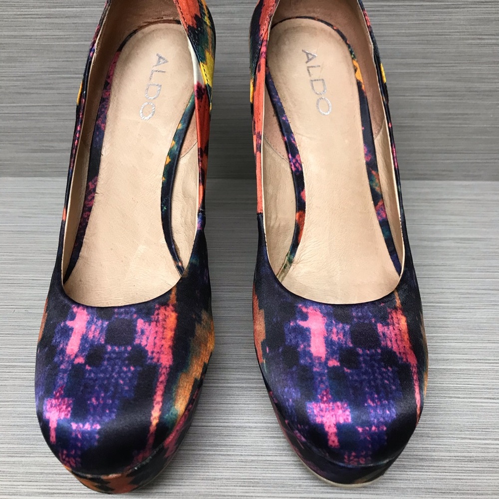 Aldo Hellendoorn Multi-Color Wedges